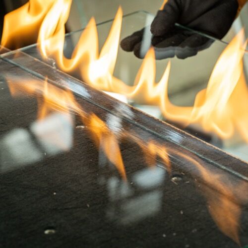 How to cut laminated glass