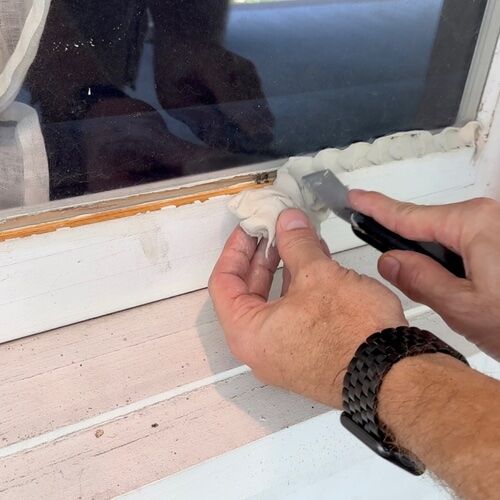 How To: Glaze Windows in Place - The Craftsman Blog
